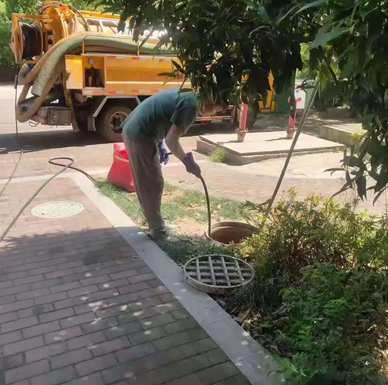 淄川市政排污管道清淤疏通——专业团队，让您全程省心！